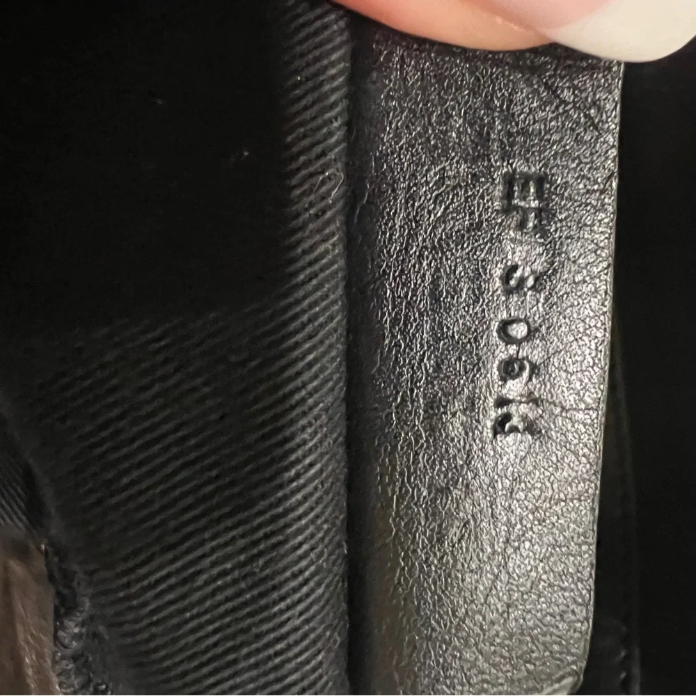 Givenchy Pandora Tumbled Sheepskin Sling - Picture 10 of 10